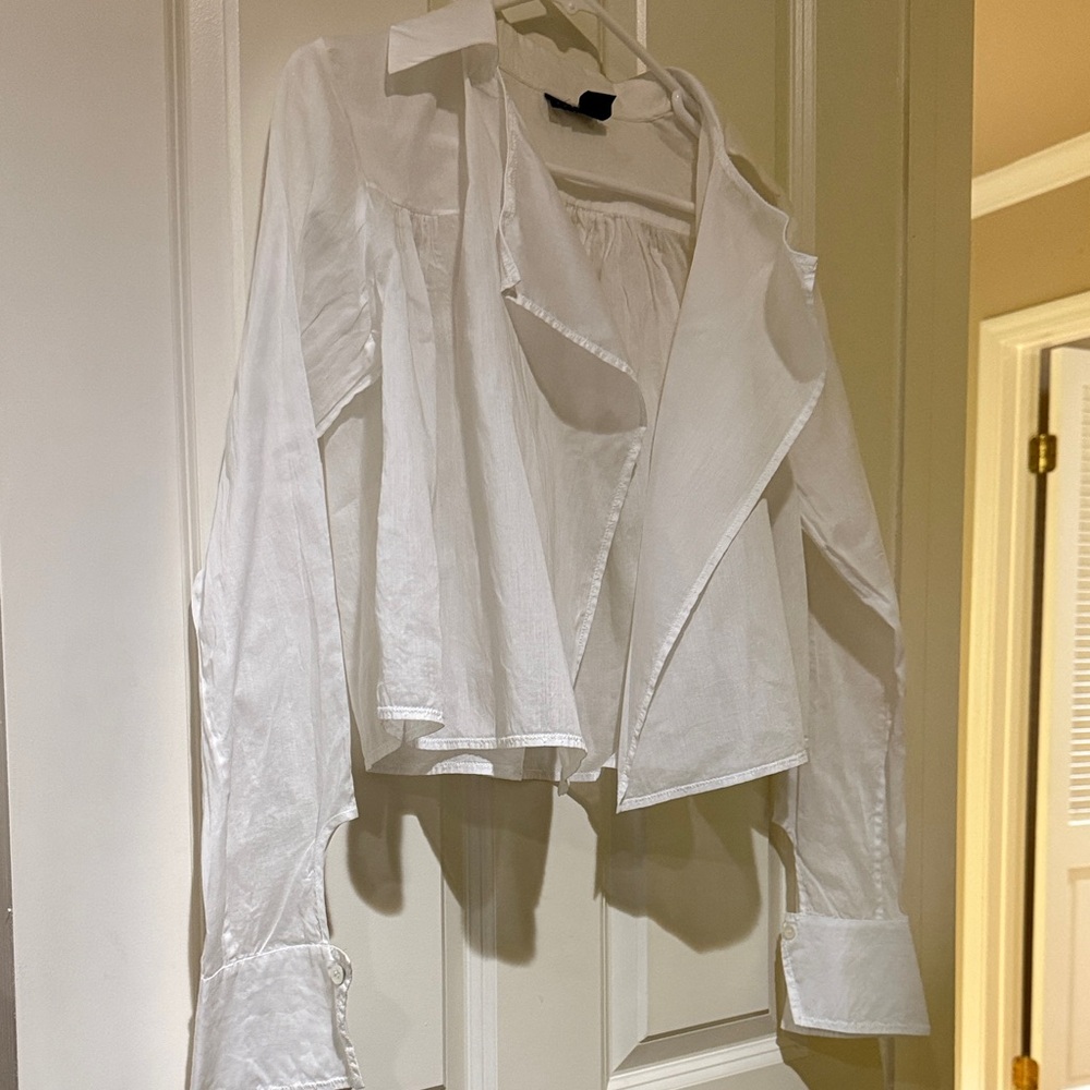 Cropped White shirt
